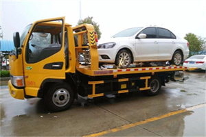 喀喇沁左翼附近拖车救援24小时服务热线